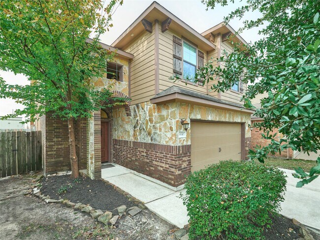 Building Photo - 630 Aulia Ln