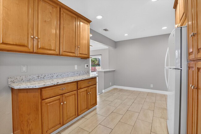 Building Photo - 4769 Renzo Ct