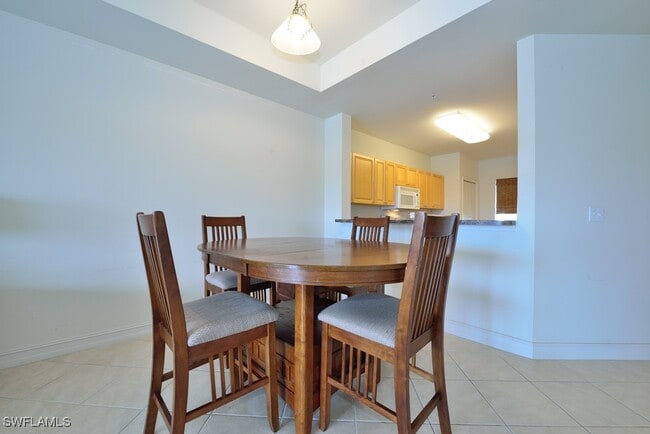 Building Photo - 7812 Regal Heron Cir