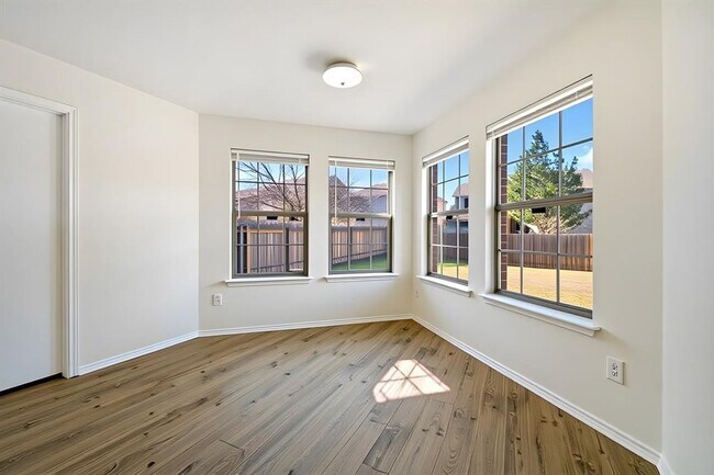 Building Photo - 11112 Chatam Berry Ln