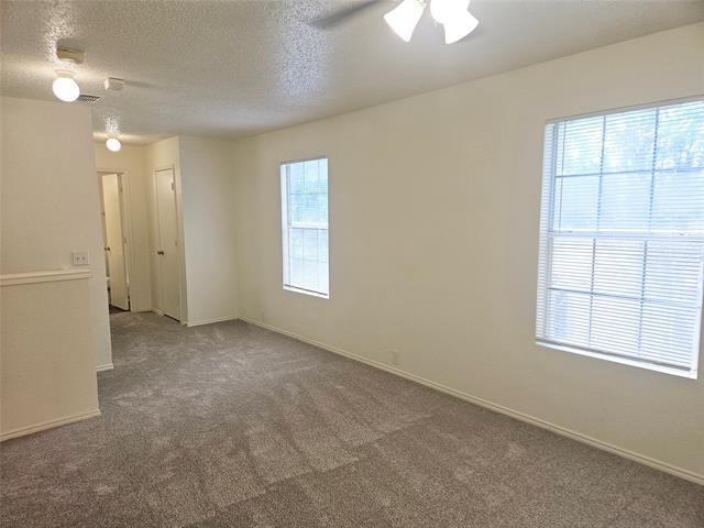 Building Photo - 3105 Stonewall Ln