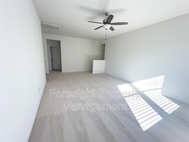 Building Photo - 3228 Willena Rd