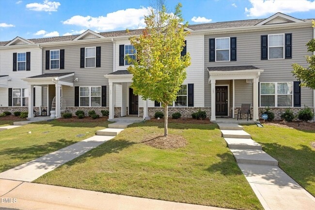 Building Photo - 23 March Crk Dr