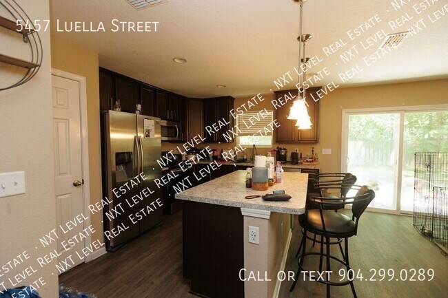 Building Photo - 5457 Luella St