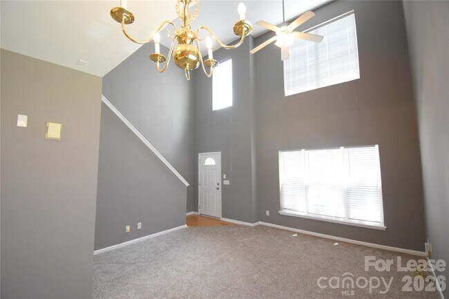 Building Photo - 2849 Summergrove Ct