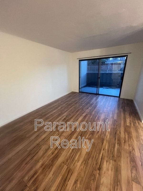 Building Photo - 1120 Kenwal Rd