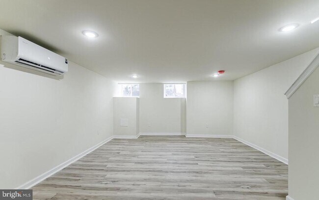 Building Photo - 1745 S 19th St