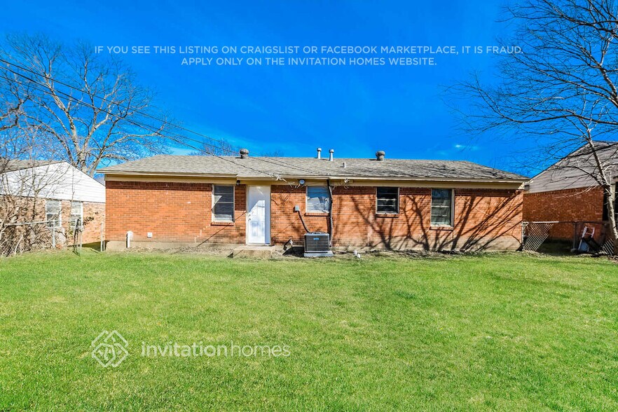 Building Photo - 4311 Scottsdale Dr