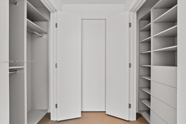 Building Photo - 501 West Ave