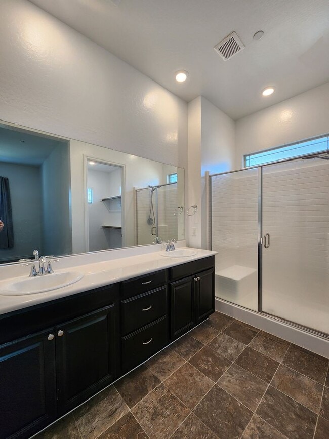 Building Photo - Guard-Gated Cadence | 2 Bed Single-Story Home in 55+ Community | WiFi Included