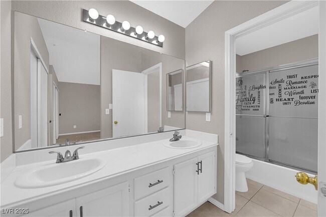 Building Photo - 340 Rancho Del Norte Dr