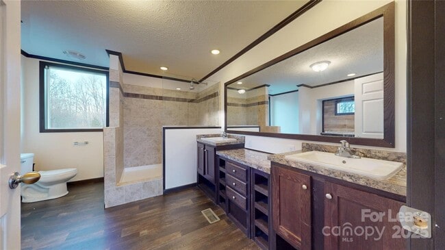 Building Photo - 7708 Waxhaw Hwy