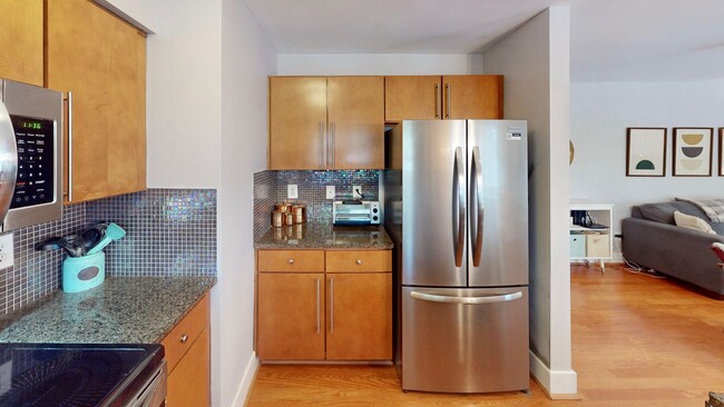 Building Photo - 227 N Dotger Ave