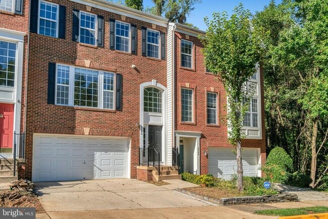 Building Photo - 6502 Trask Terrace