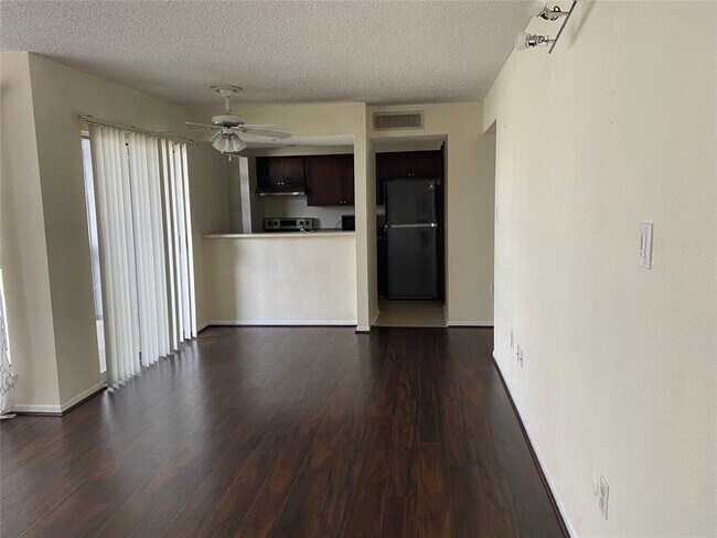 Building Photo - 260 El Dorado Blvd