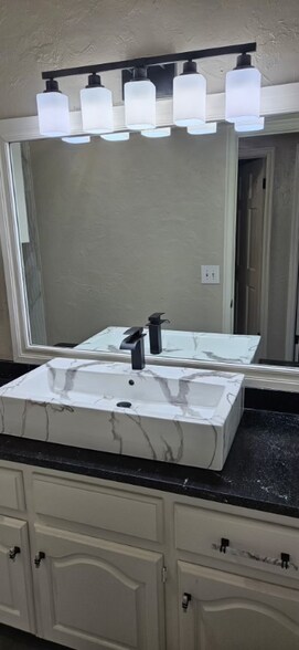 Building Photo - 1209 NW 198th St