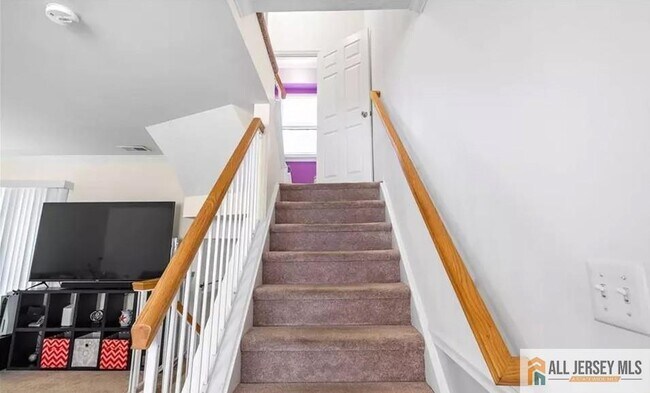 Building Photo - 468 Great Beds Ct