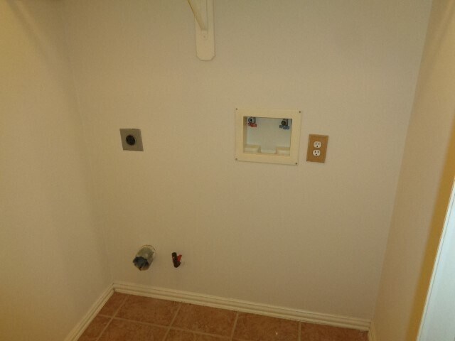 Building Photo - 32510 Decker Oaks Dr