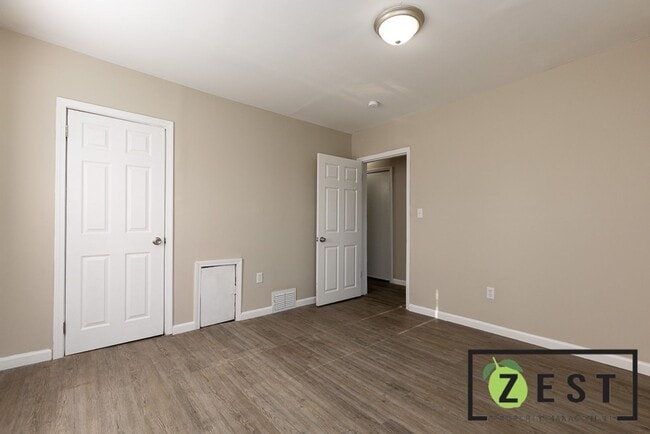 Building Photo - 97 Fairgrove