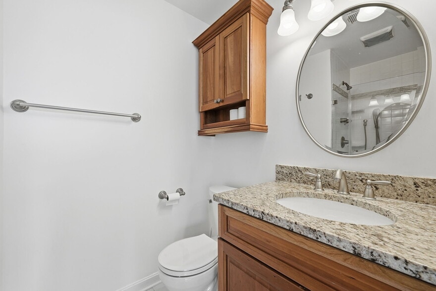 Building Photo - 6701 Washington Blvd