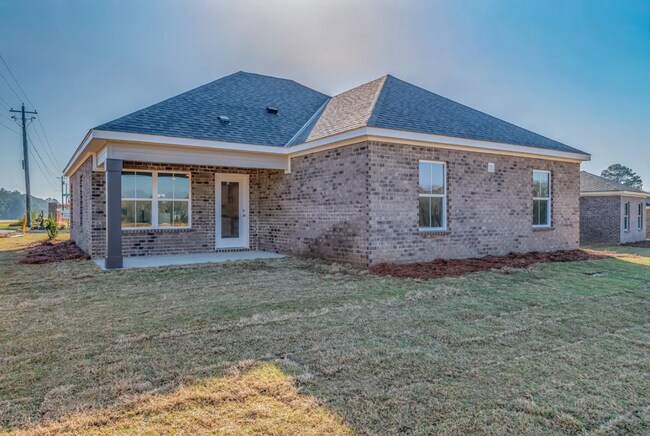 Building Photo - 18 Coolidge Dr