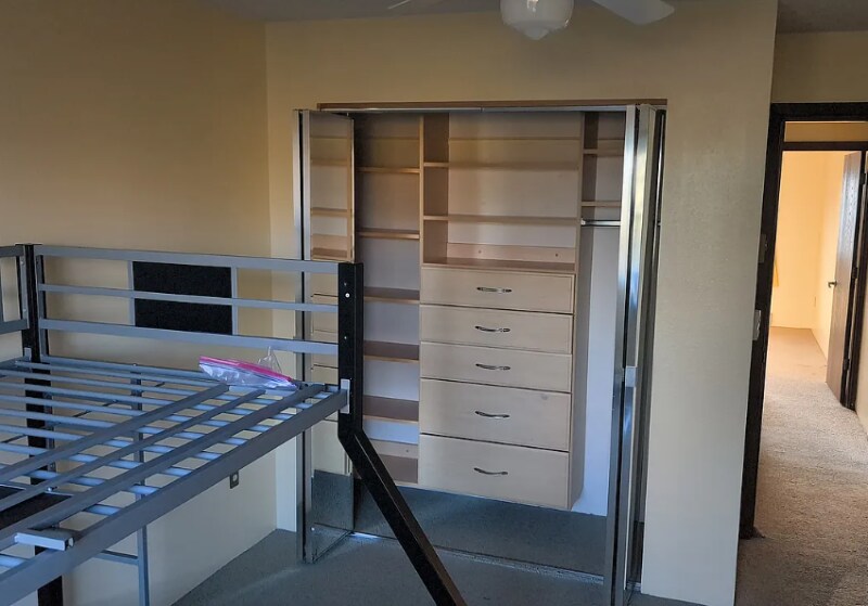 Building Photo - 2201 Romig Pl