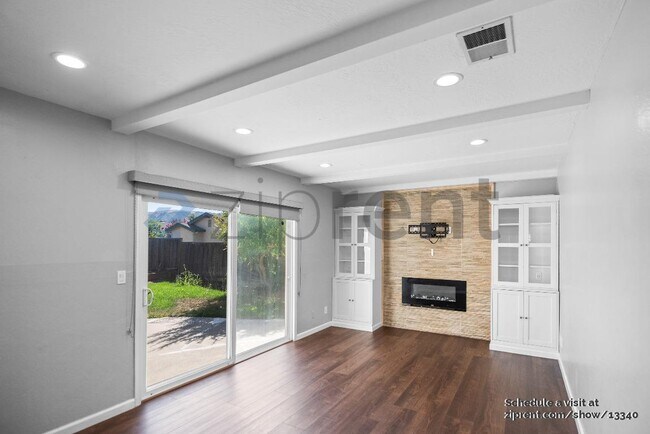 Building Photo - 6186 Alvord Way