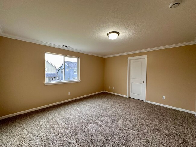 Building Photo - Bethel Area Updated Four Bedroom