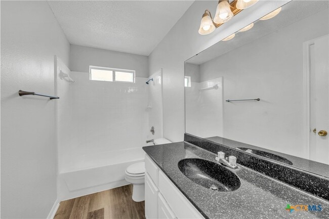 Building Photo - 4300 Beach Ball Dr