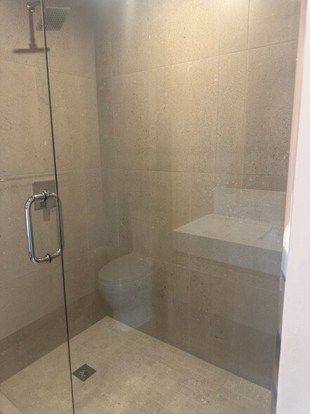 Building Photo - 601 N Miami Ave