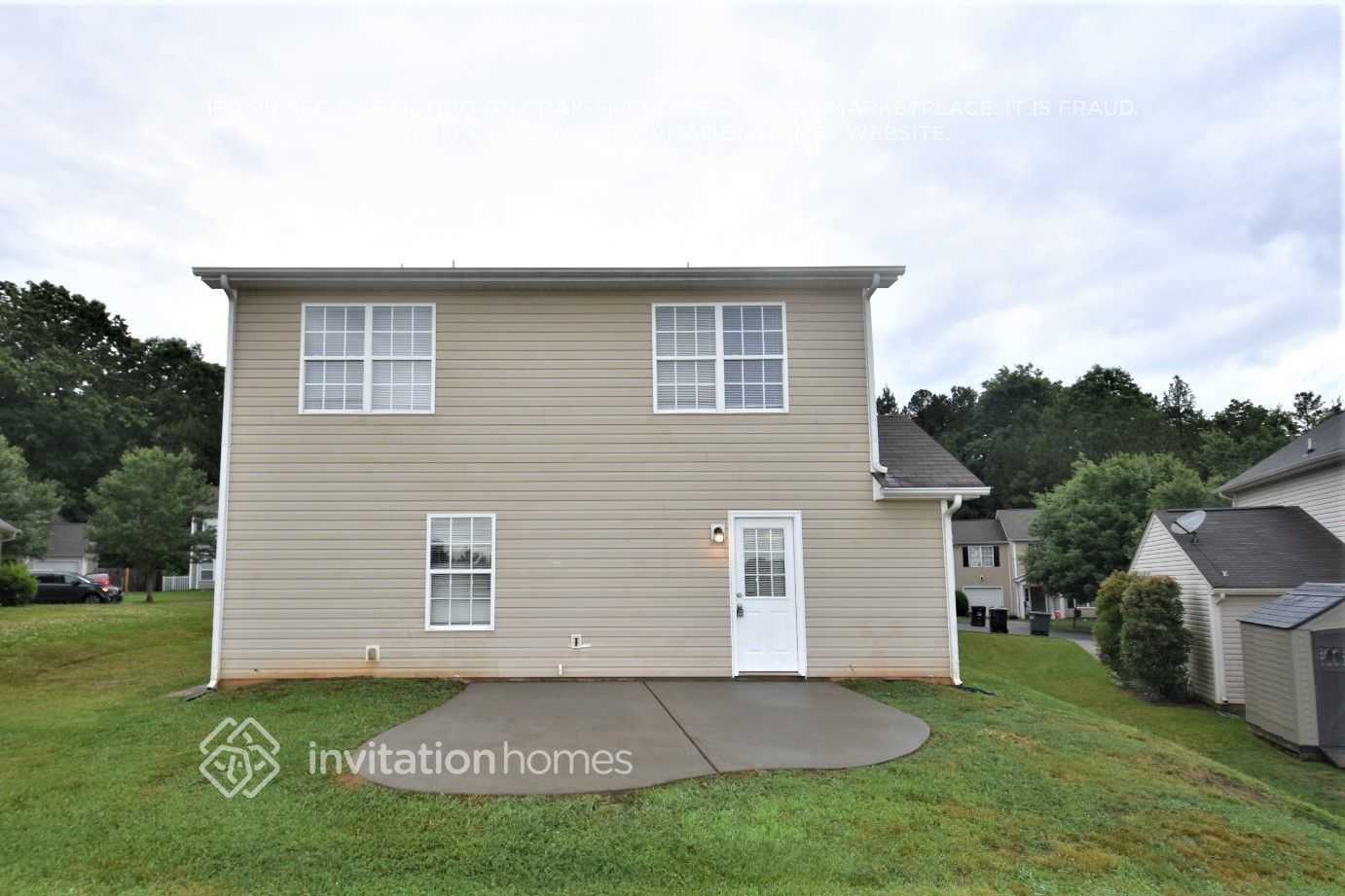 Building Photo - 4193 Broadstairs Dr SW