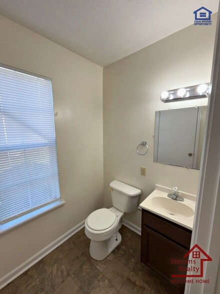 Building Photo - 55 Dogwood Pointe Dr