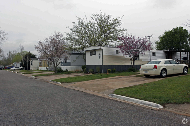 Building Photo - Neumayer Mobile Home Park