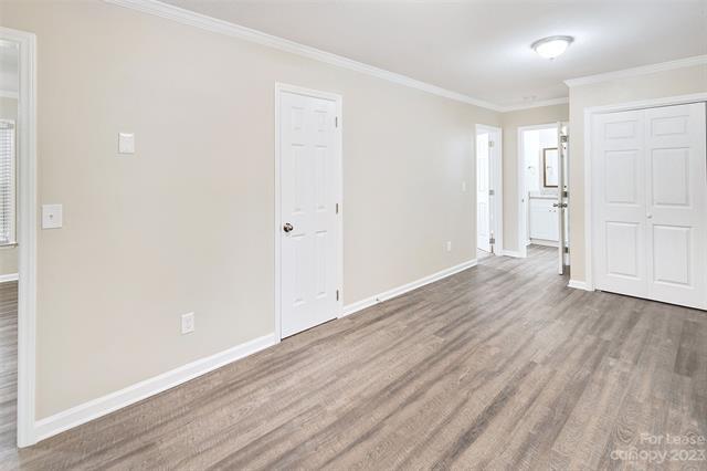 Building Photo - 5806 Katrine Ct