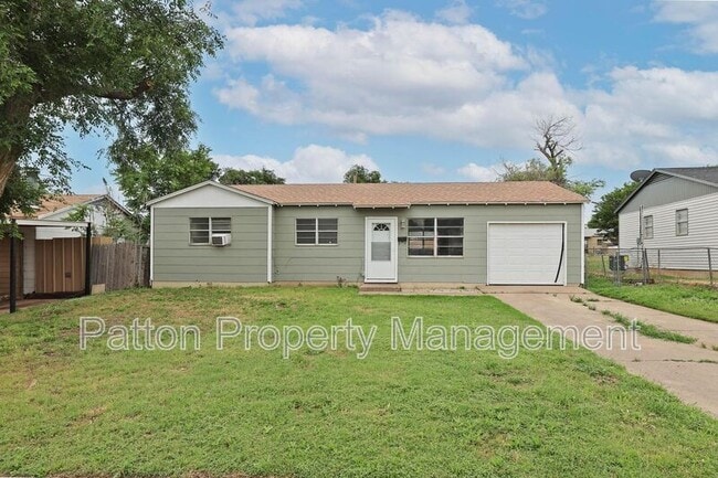 Primary Photo - 3810 Mesa Verde Dr