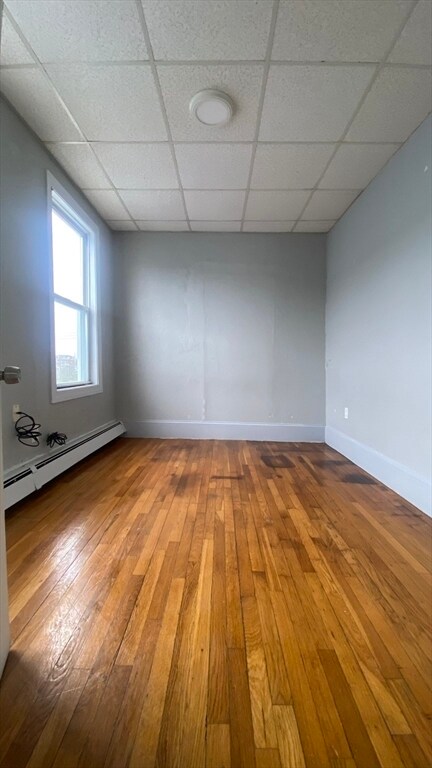 Building Photo - 271 Shirley St