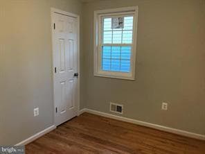 Building Photo - 4-Bedroom Home with First-Floor In-Law Suite