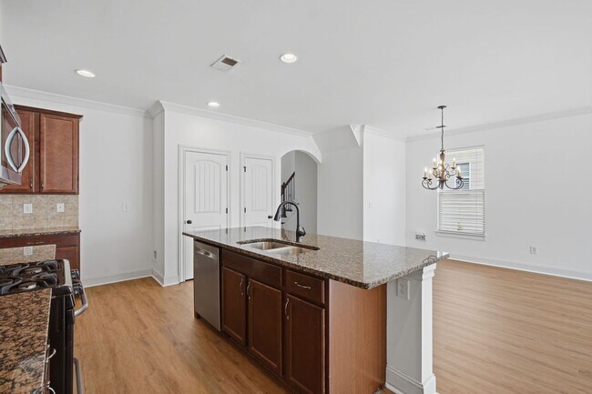 Building Photo - 5 Bedroom Home in Bridgetowne Near The Crossing at Coal Mountain