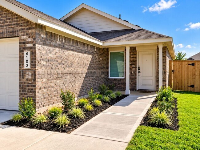 Building Photo - 6102 Bayberry Blooms Ln