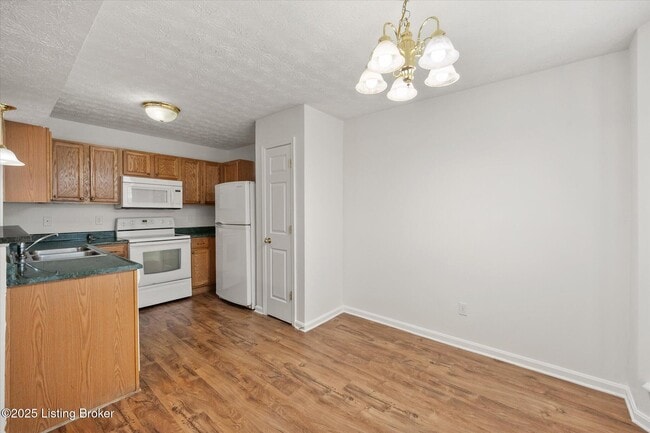 Building Photo - 6736 Arbor Creek Dr