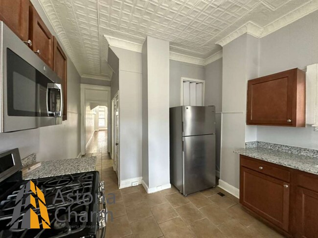 Building Photo - 3 Bedroom with Fenced Yard and Spacious Primary Bedroom near Coppin University