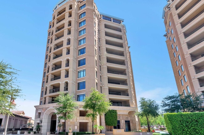 Building Photo - 7181 E Camelback Rd
