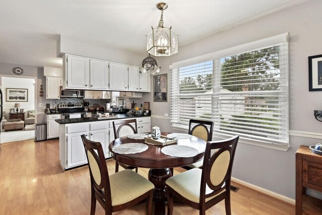 Building Photo - 2131 Silentree Dr