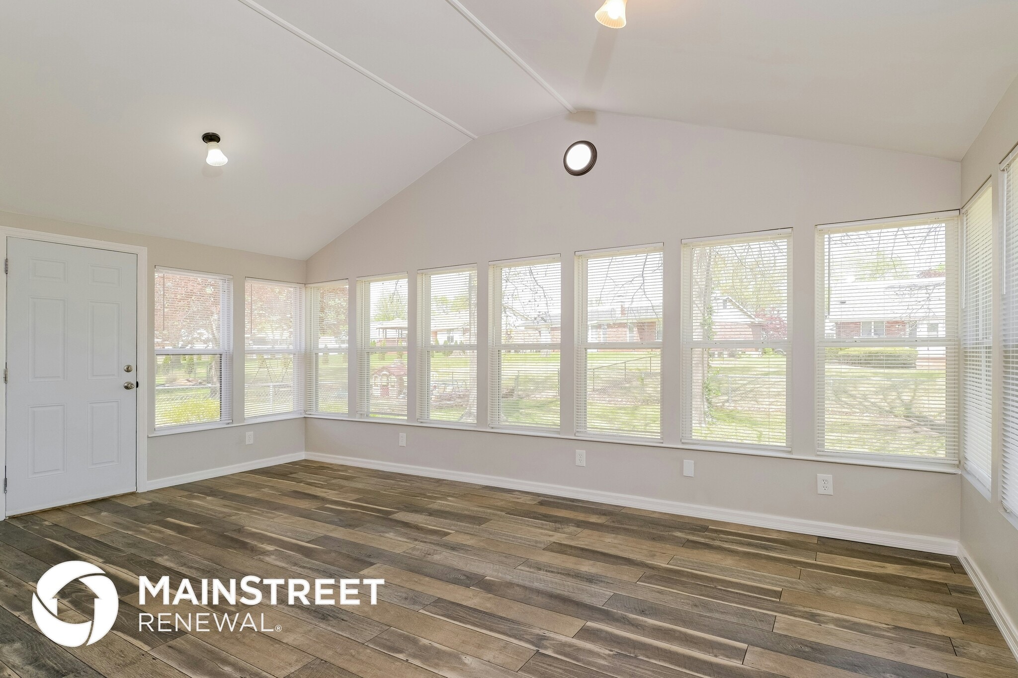 Building Photo - 14834 Frais Dr