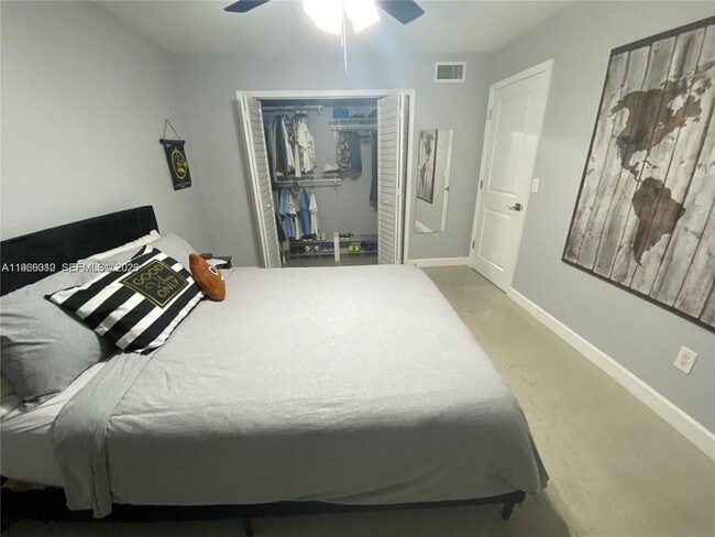 Building Photo - 8530 SW 149th Ave