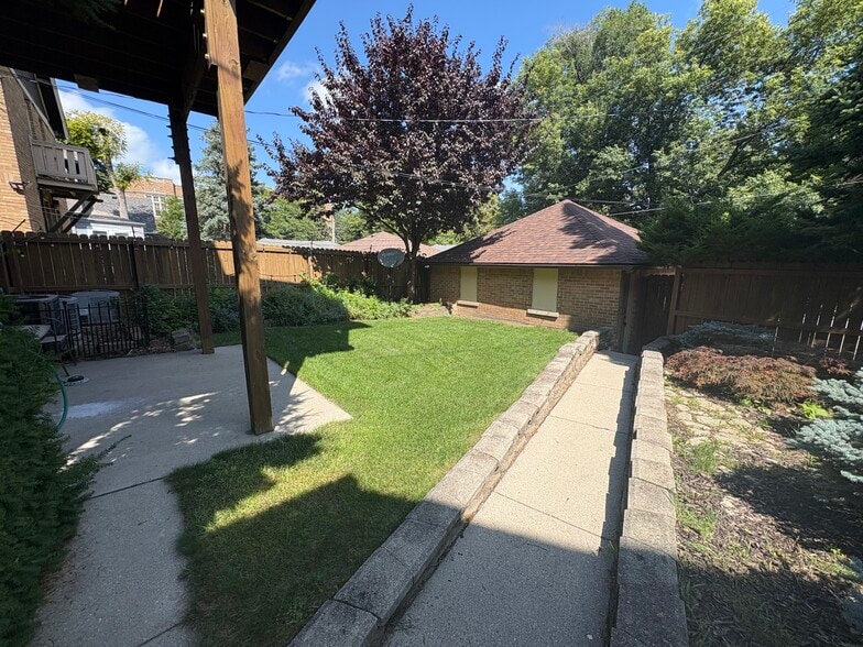Backyard - 2862 N 52nd St