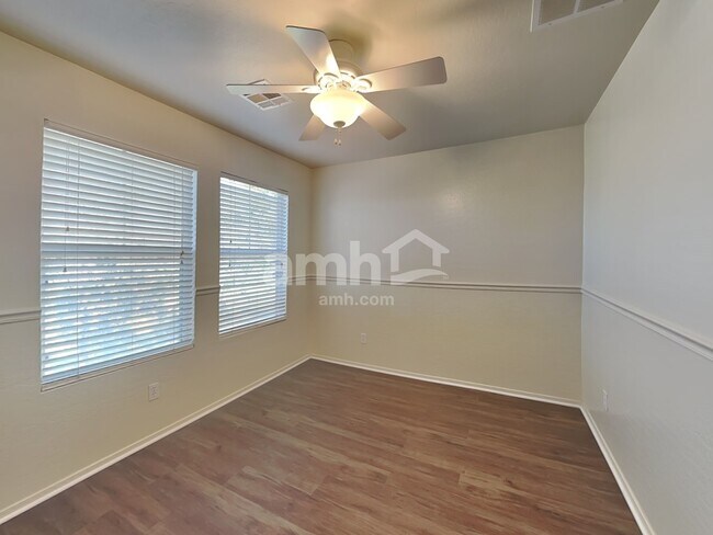 Building Photo - 11652 N 151st Ln