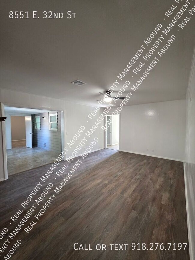 Building Photo - 8551 E 32nd St