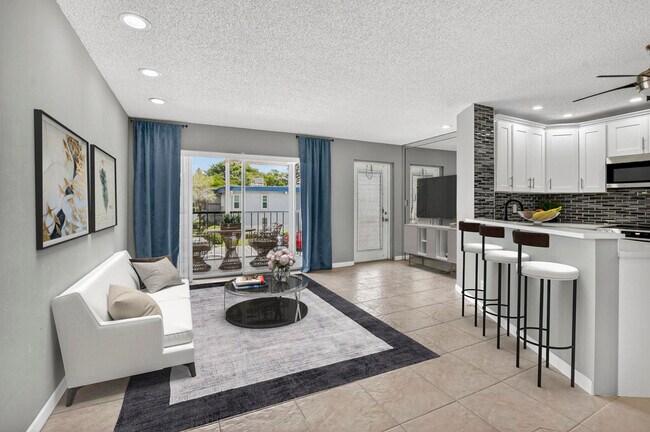 Building Photo - 7535 S Oriole Blvd