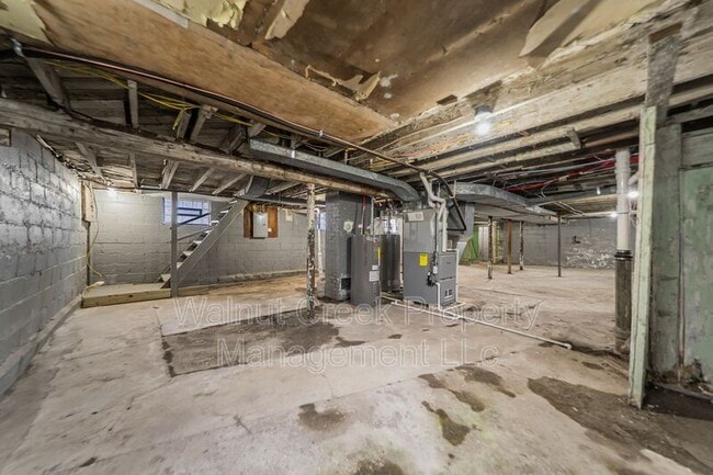 Building Photo - 839 Allison Ave